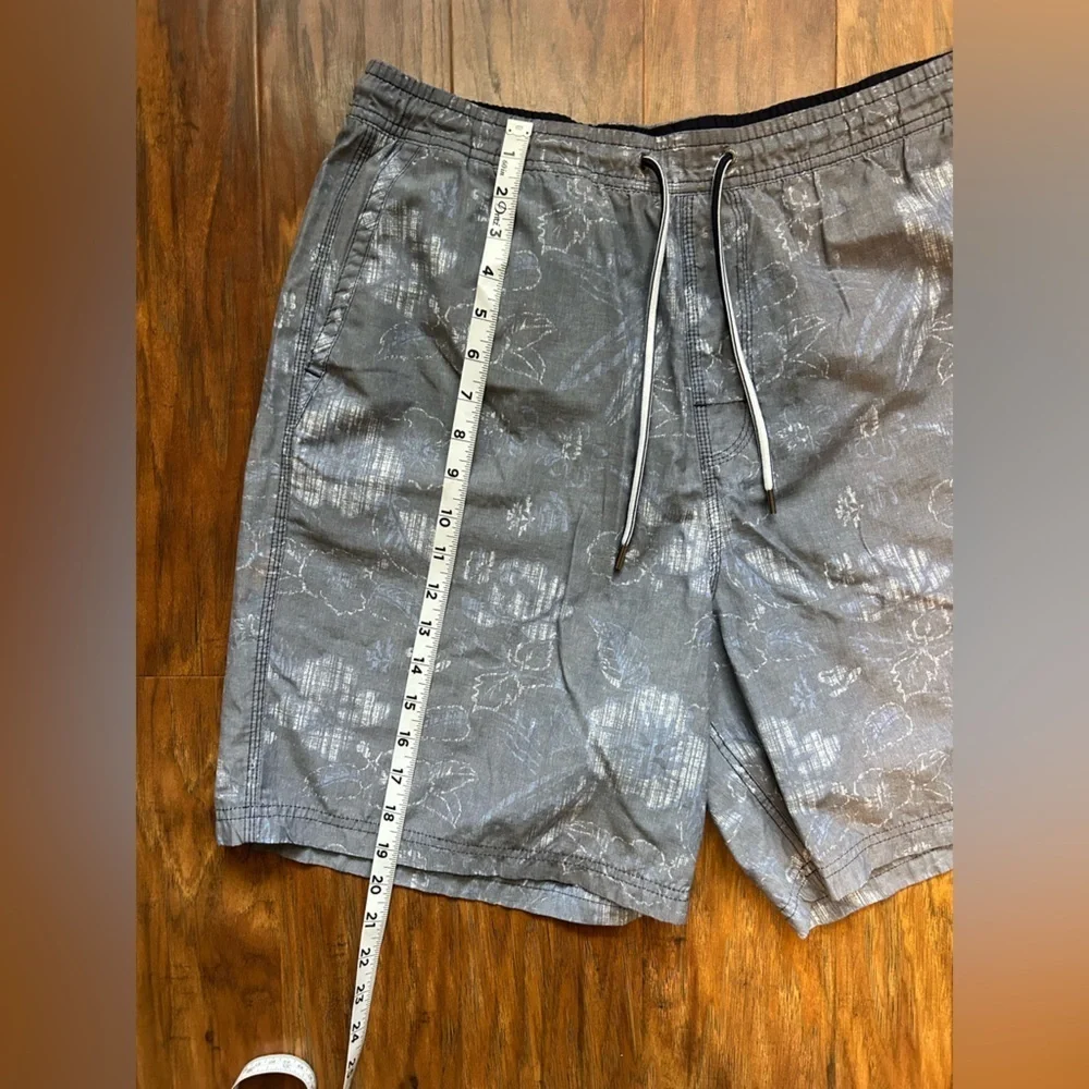 Men’s Swim Trunks With Adjustable Waist Size Large Palm Print Beach Pool